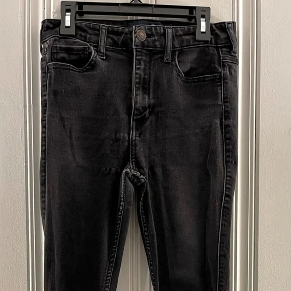 Hollister Women’s High Rise Super Skinny Jeans‎ Size W26L30. - Picture 3 of 5